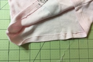 how to fix a broken seam on a knit garment