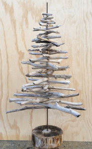 Driftwood Christmas Tree | DIY Crush