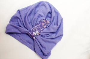 Bow Turban Hat sewing pattern with band added instead of a bow. This is part of the tutorial on how to sew a cute bow | DIY Crush