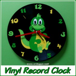 VinylRecordClock