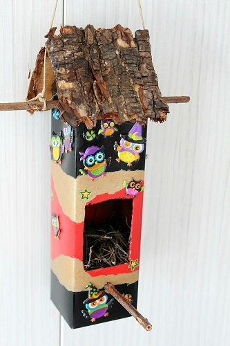 How To Make A Milk Carton Birdhouse | DIY Crush