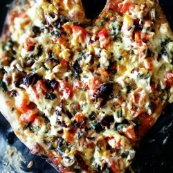 DIY Valentines Day Heart Shaped Pizza