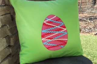 Free Easter Egg Pillow Pattern at DIY Crush