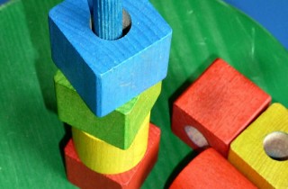 Easy DIY Wooden Stacking Toy