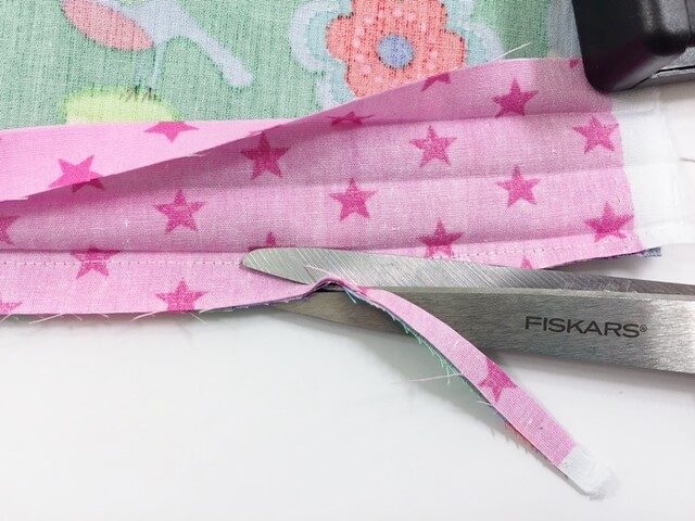 How To Sew Bias Tape. This tutorial shows you the easy and correct way to sew bias tape. 