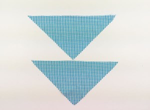 Pom Pom Kerchief Tutorial