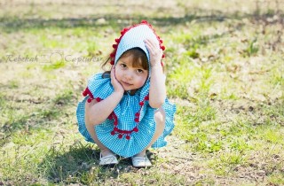 Pom Pom Kerchief Tutorial