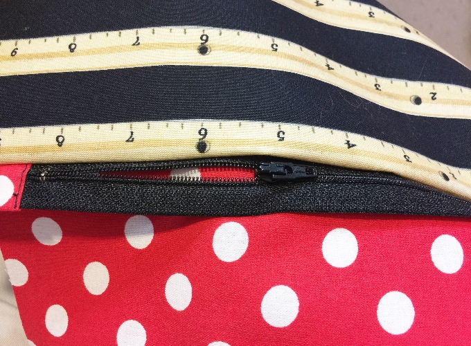 Perfect Pencil Zipper Pouch Tutorial DIY Crush 