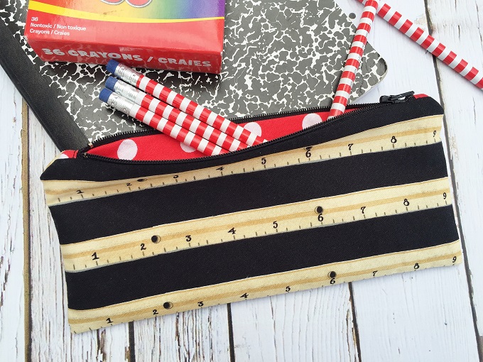 Perfect Pencil Zipper Pouch Tutorial DIY Crush | DIY Crush