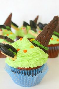 Halloween witch cupcake recipe. Such fun cupcakes to bake for kids on Halloween!