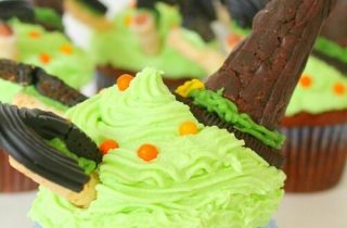 Halloween witch cupcake recipe. Such fun cupcakes to bake for kids on Halloween!