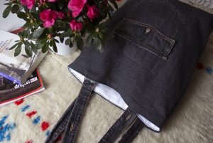 See how to upcycle denim into a tote bag.