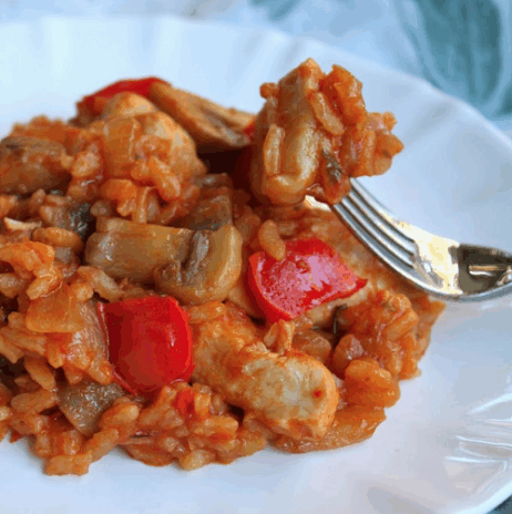 Mediterranean Chicken With Mushrooms And Rice - DIY Crush