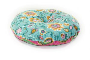 Free round pillow sewing pattern. Round chusion pattern to sew.