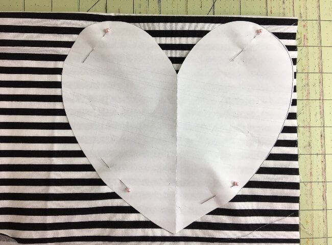 How to make a half apron for Valentine's Day
