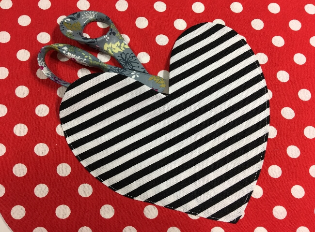 How to make a half apron for Valentine's Day