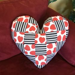 Valentine’s Patchwork Heart Pillow Pattern