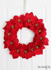 10+ wreath DIY'S to make in 15 minutes.