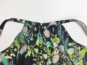 How to make a halter romper with a closed back