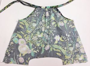 How to make a halter romper with a closed back