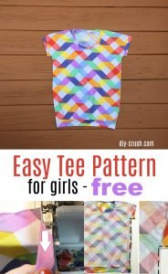 Easy Tee knit t-shirt pattern for girls. Free template download and picture tutorial on the blog | DIY Crush